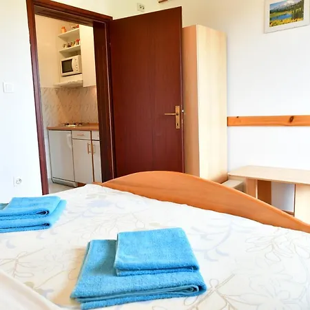 Guesthouse Ante Hodak Seliste Dreznicko Exterior photo