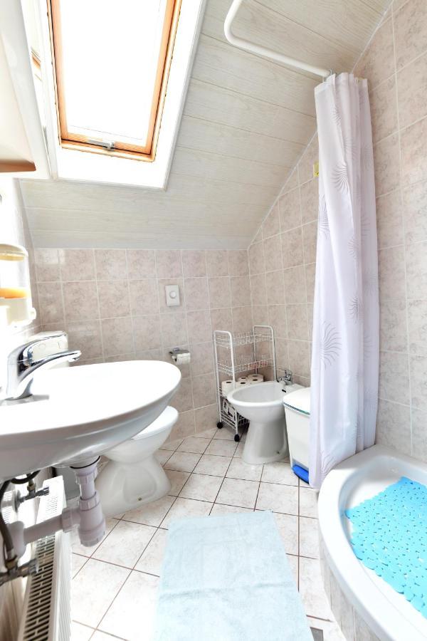 Ante Hodak Apartment *
